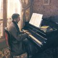 Гюстав Кайботт - Молодой человек, играющий на пианино